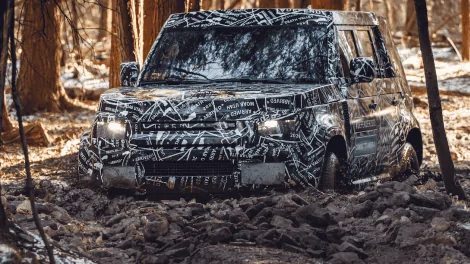 Ford Bronco Defender Revealed 403C0A97-646A-4C46-BA3F-20623B5D50BF