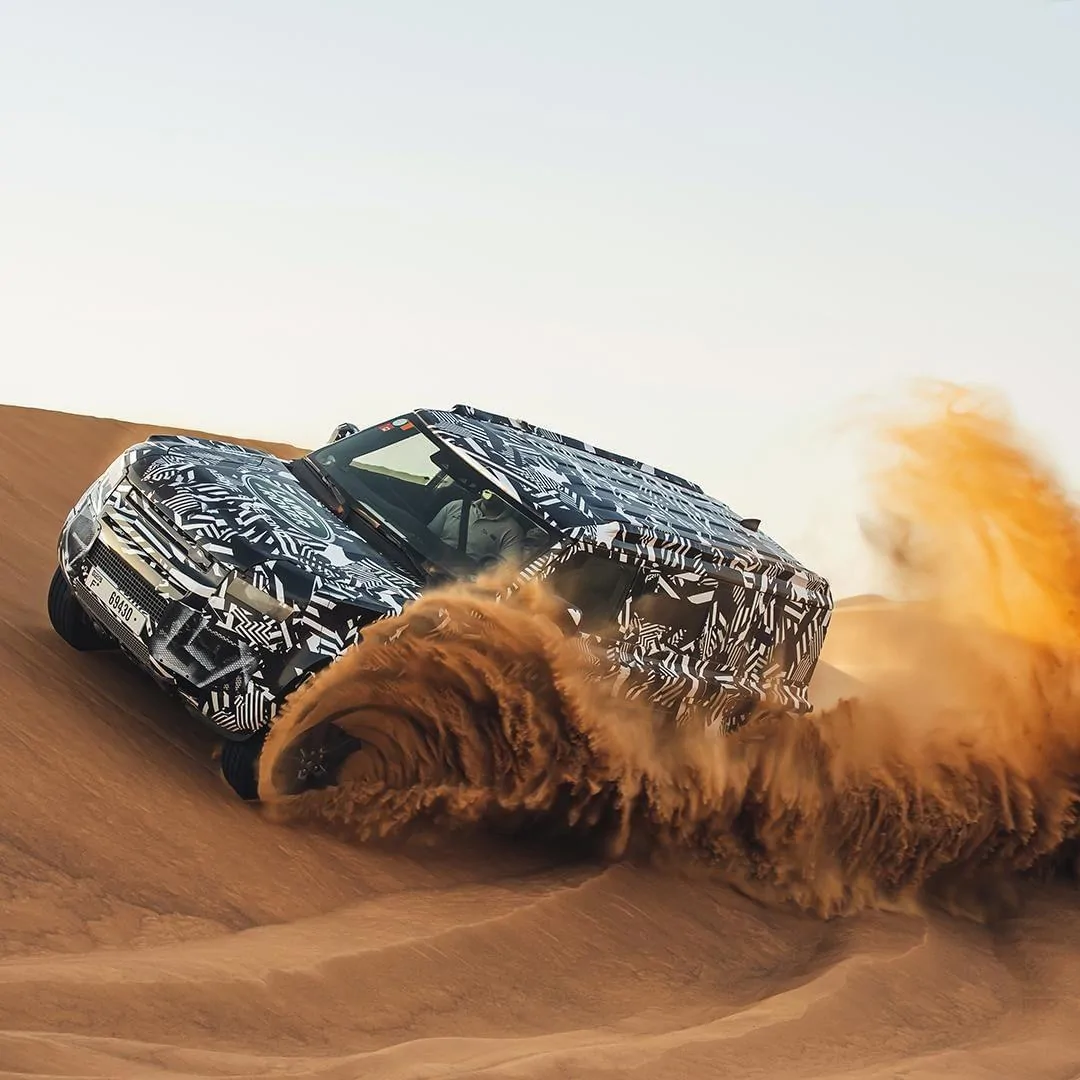 Ford Bronco Defender Revealed 9CFCF110-138E-4485-ACA1-FD241B5765DC