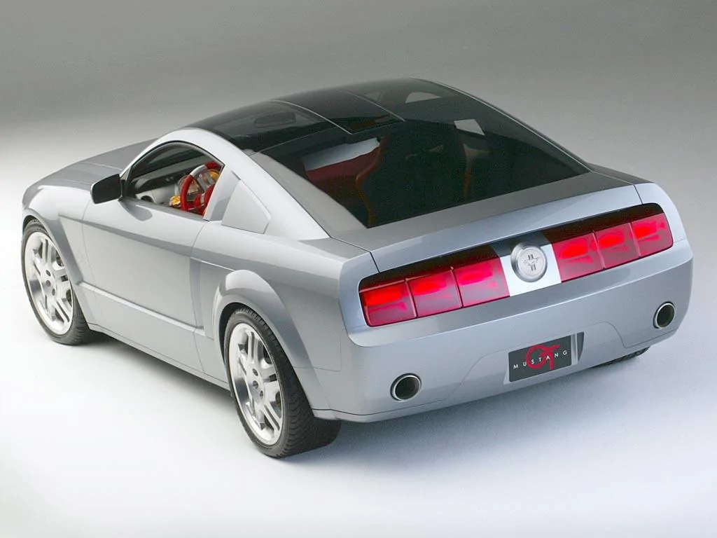 Ford Bronco 04 Concept 2003_Ford_MustangGTCoupeConcept2