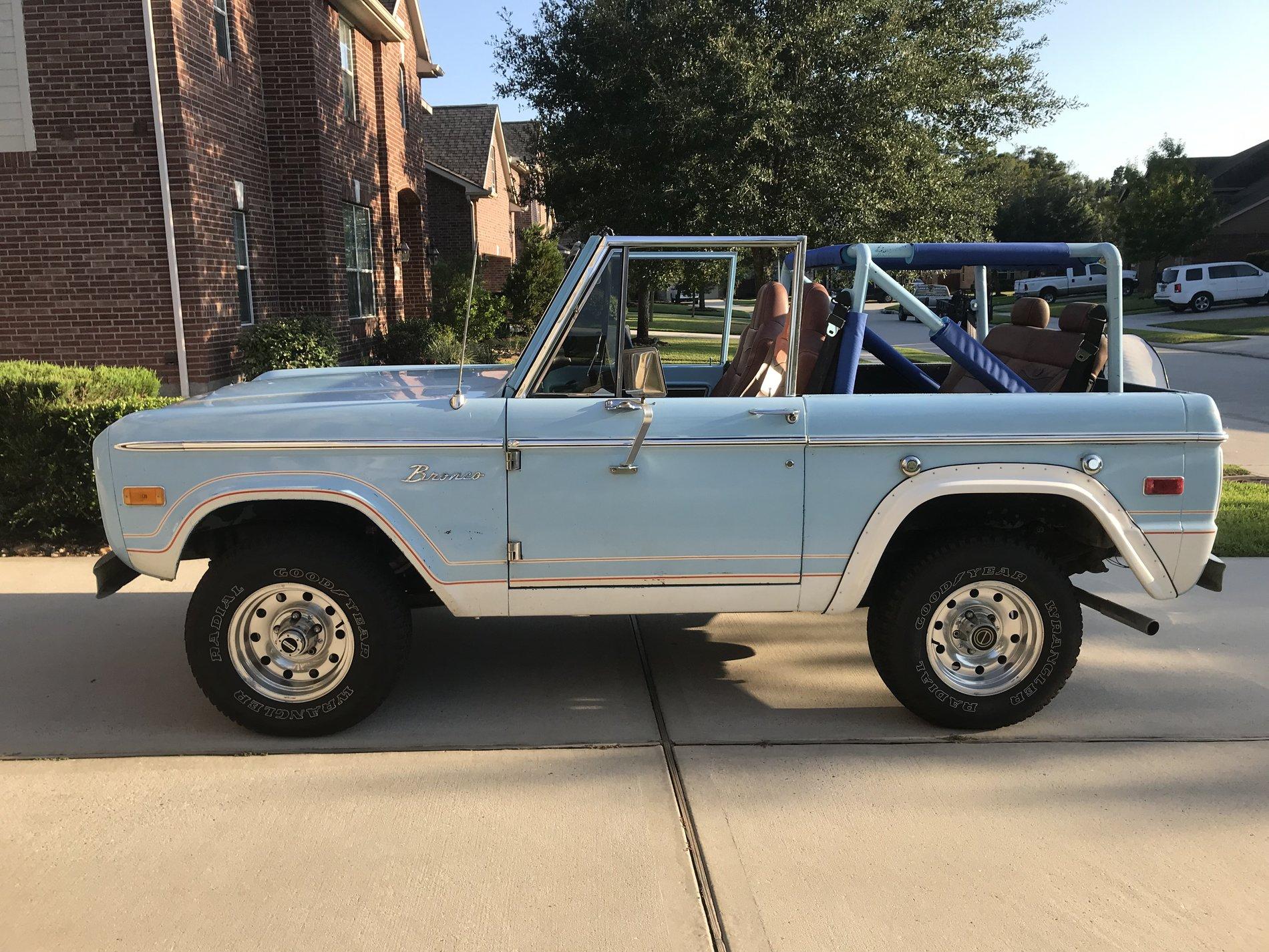 Ford Bronco Ford Bronco patent for removable roll cage!? 30278BD5-F53E-424A-8692-5C2BCE7E48B7
