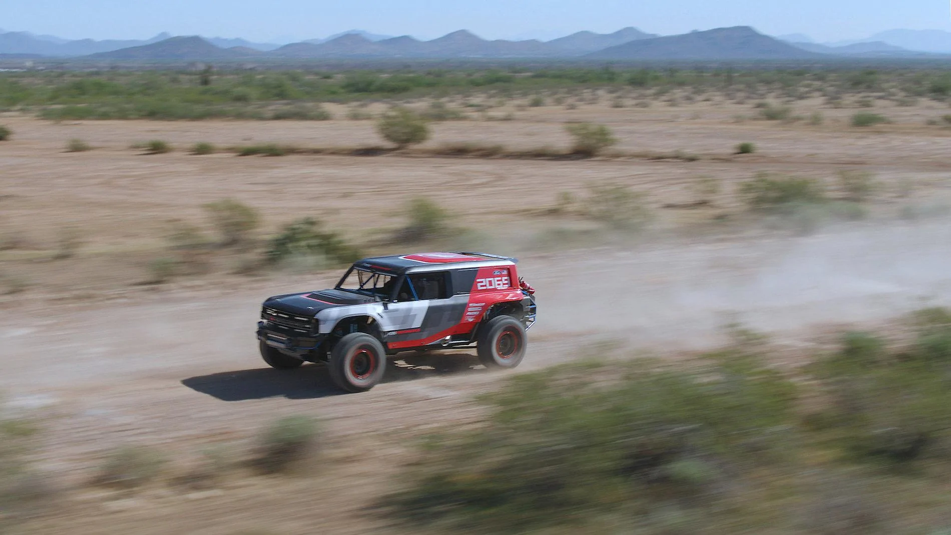Ford Bronco Bronco R Race Prototype Revealed for Baja 1000! 21_FRD_BRO_48740_HR