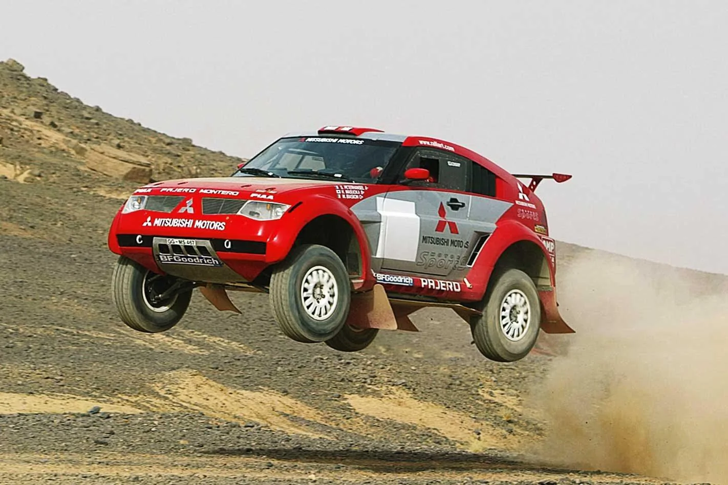 Ford Bronco The IFS vs SFA Thread 2004-Mitsubishi-Pajero-Evolution-review-classic-MOTOR