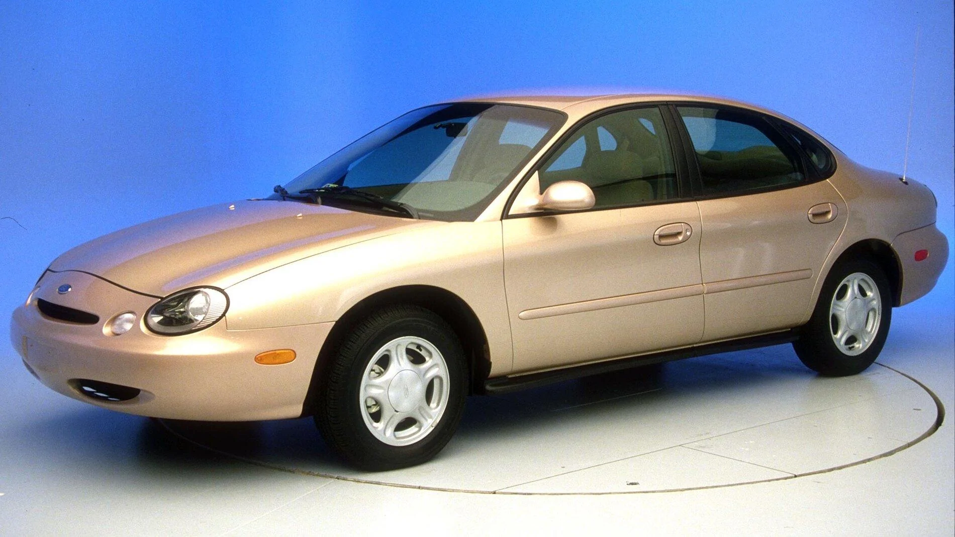 Ford Bronco Sunday Teaser Posted 1594612544988