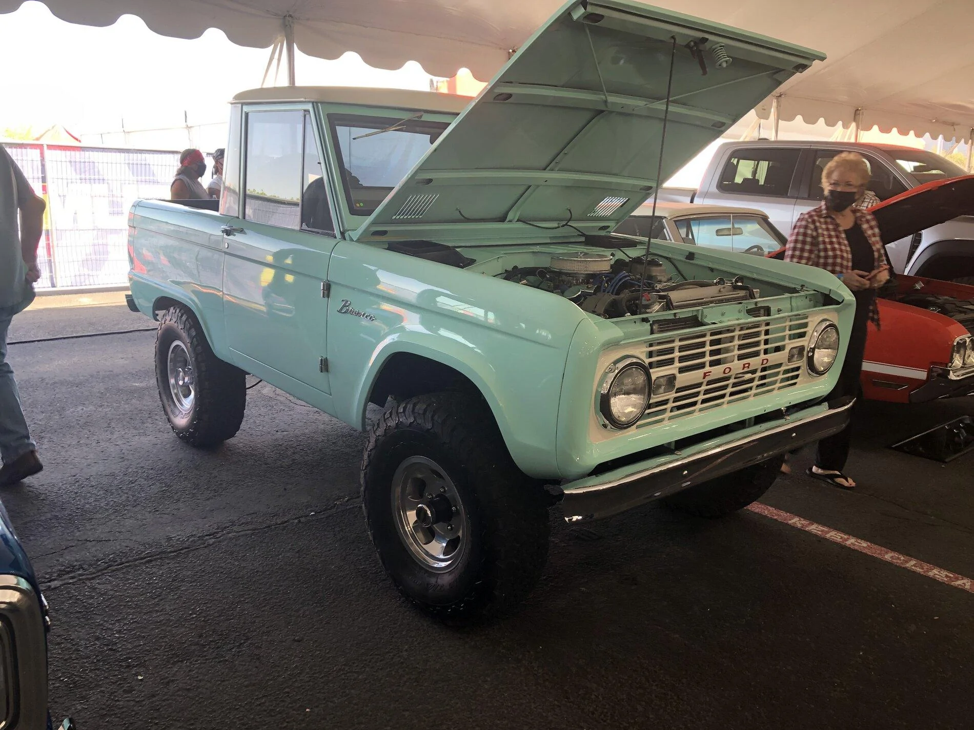 Ford Bronco Mecum Auction Vintage Bronco's IMG_3694
