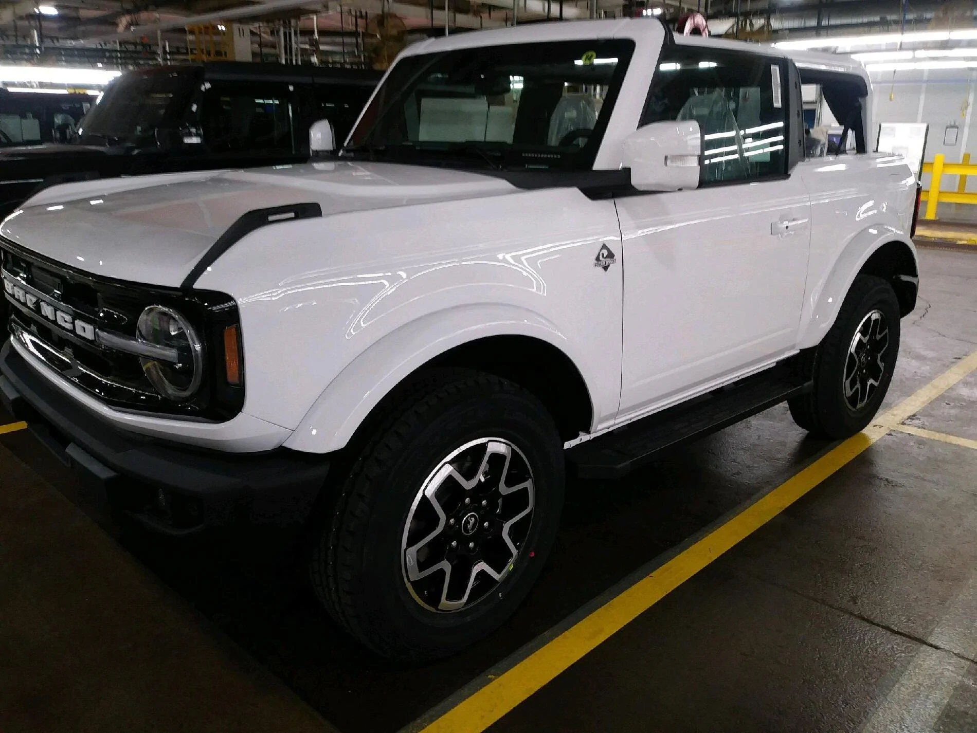 Ford Bronco Do any 2-Door Non-Squatch OBX Pics Exist IMG_20210118_130214