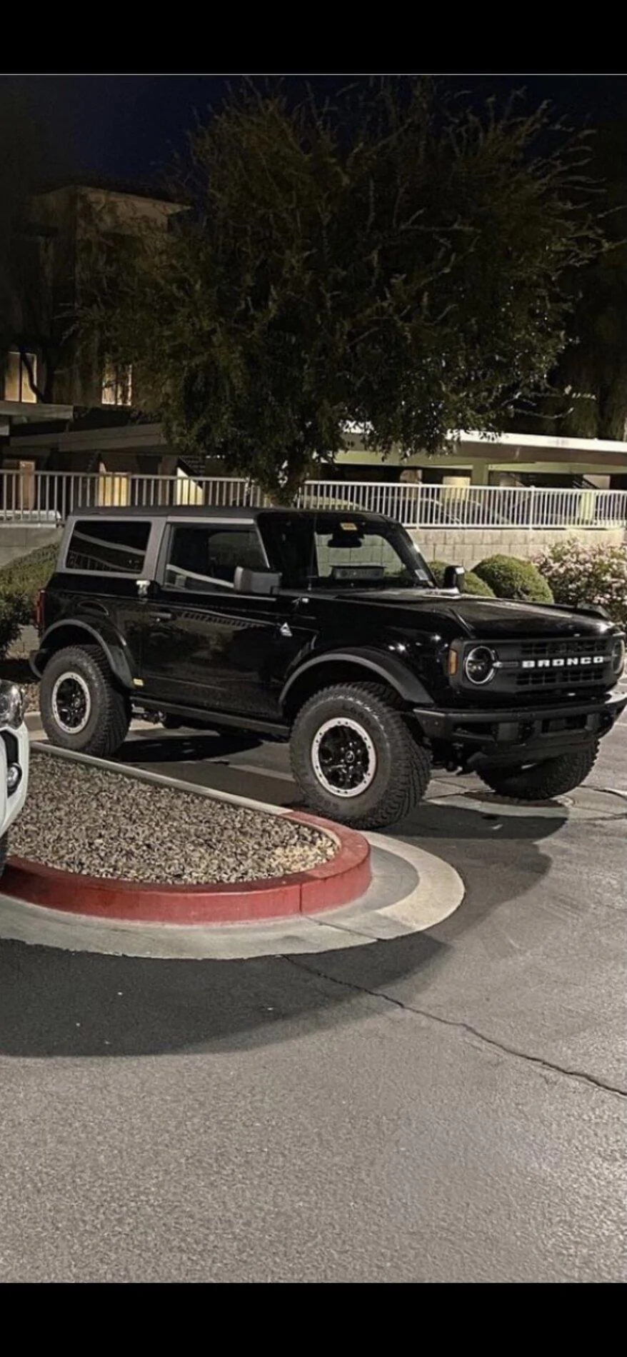 Ford Bronco Your Favorite Bronco Pic? 889FA42E-942A-42EF-932D-6C23A44FF166