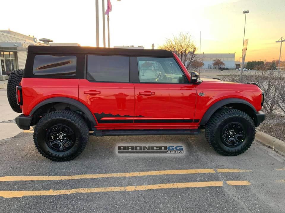 Ford Bronco When is the Fast back soft top available? 1616348855571