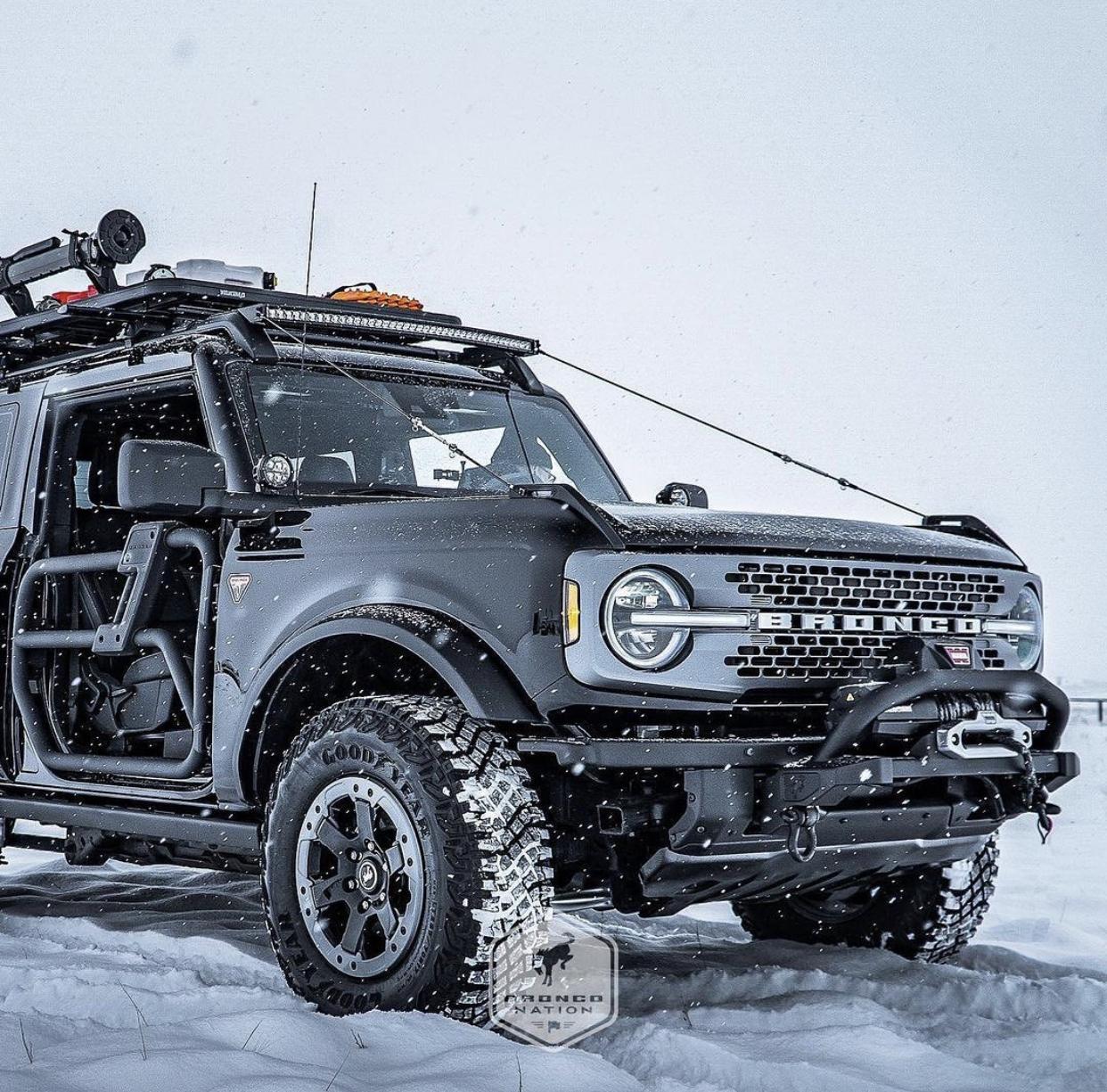 Ford Bronco Your Favorite Bronco Pic? DE3D23D6-39AC-4229-9B00-EA4A3D28B7A3