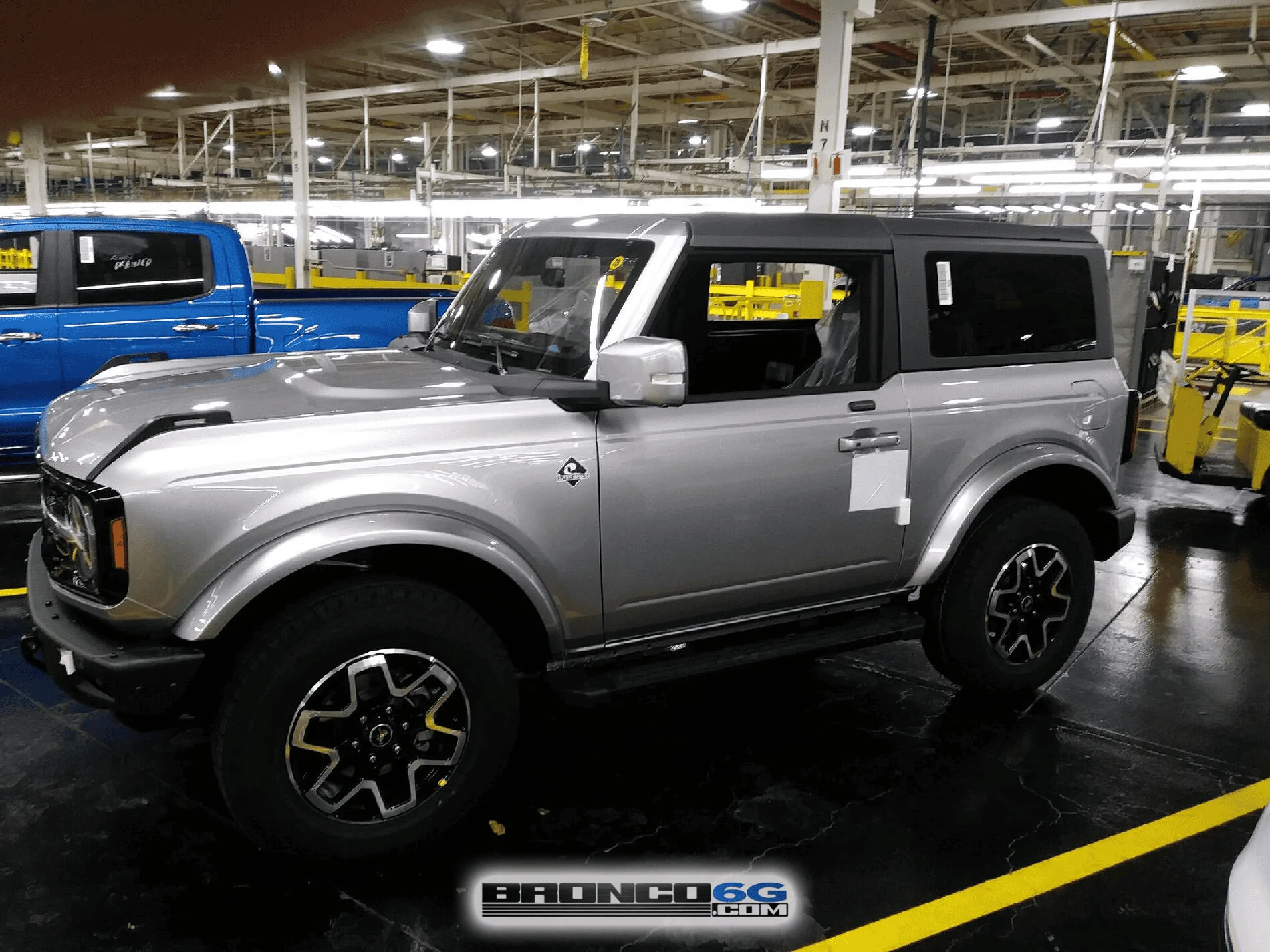 Ford Bronco Your Favorite Bronco Pic? Iconic Silver OBX 2 dr