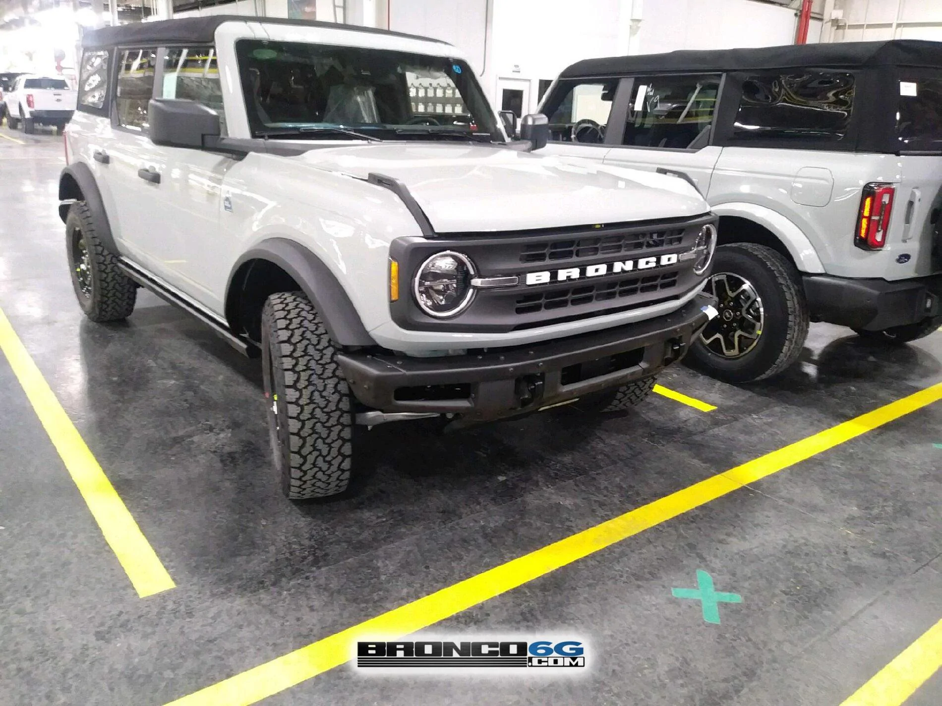 Ford Bronco Your Favorite Bronco Pic? 2021 Bronco Black Diamond Cactus Gray Black Steel Wheels