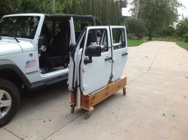 Ford Bronco LOCK UP YOUR DOORS - HOW? 30004894d81c034c89fe3bb63adeca68