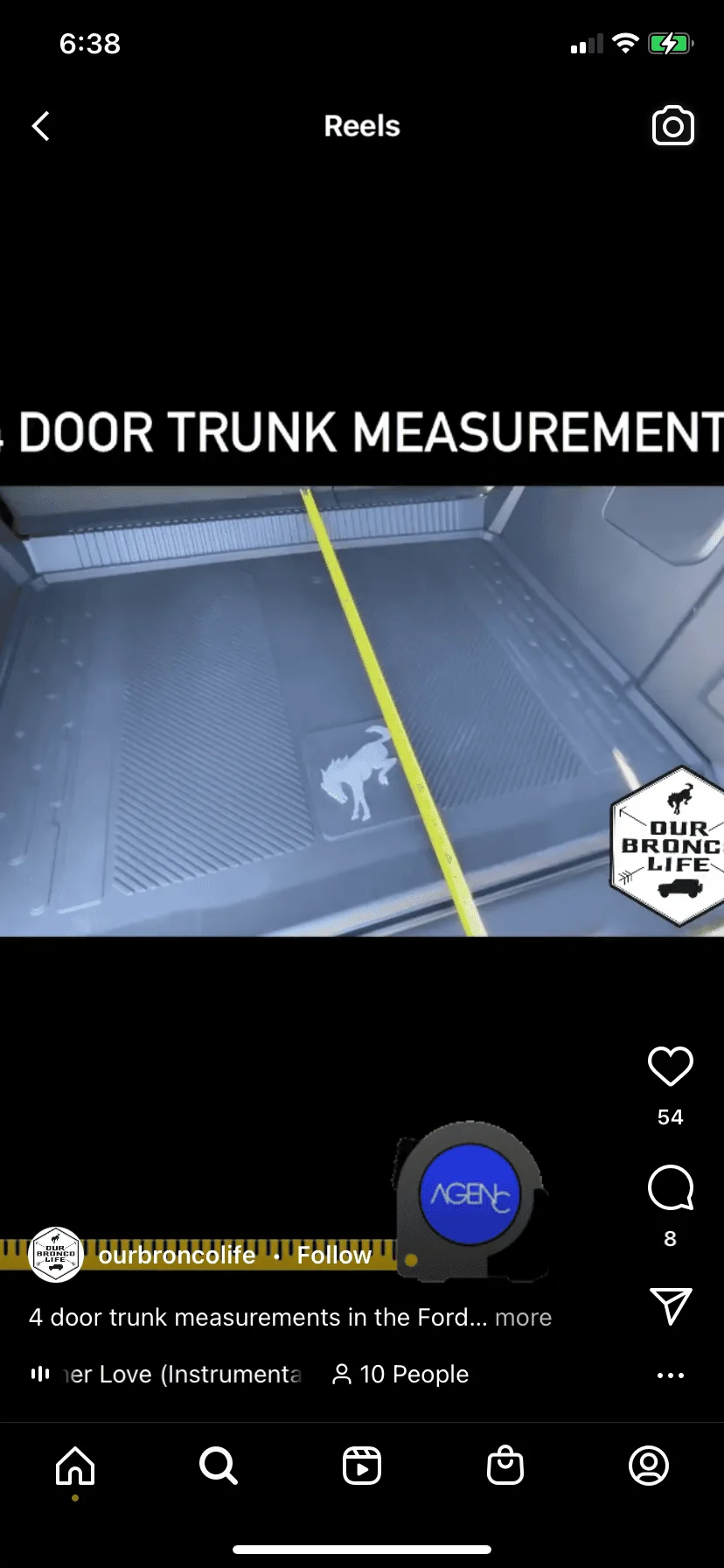 Ford Bronco 4 door cargo area depth (including hump) 37.5” 6C834142-26CE-4AF0-8C9A-4DA12656D4FA