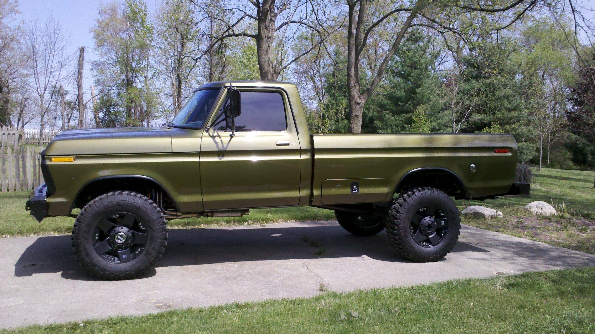 Ford Bronco FYI....This is an FE 2012-04-18_12-00-36_585