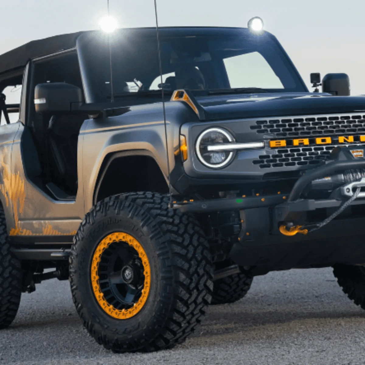 Ford Bronco Changing interior accent color? 1617054259810