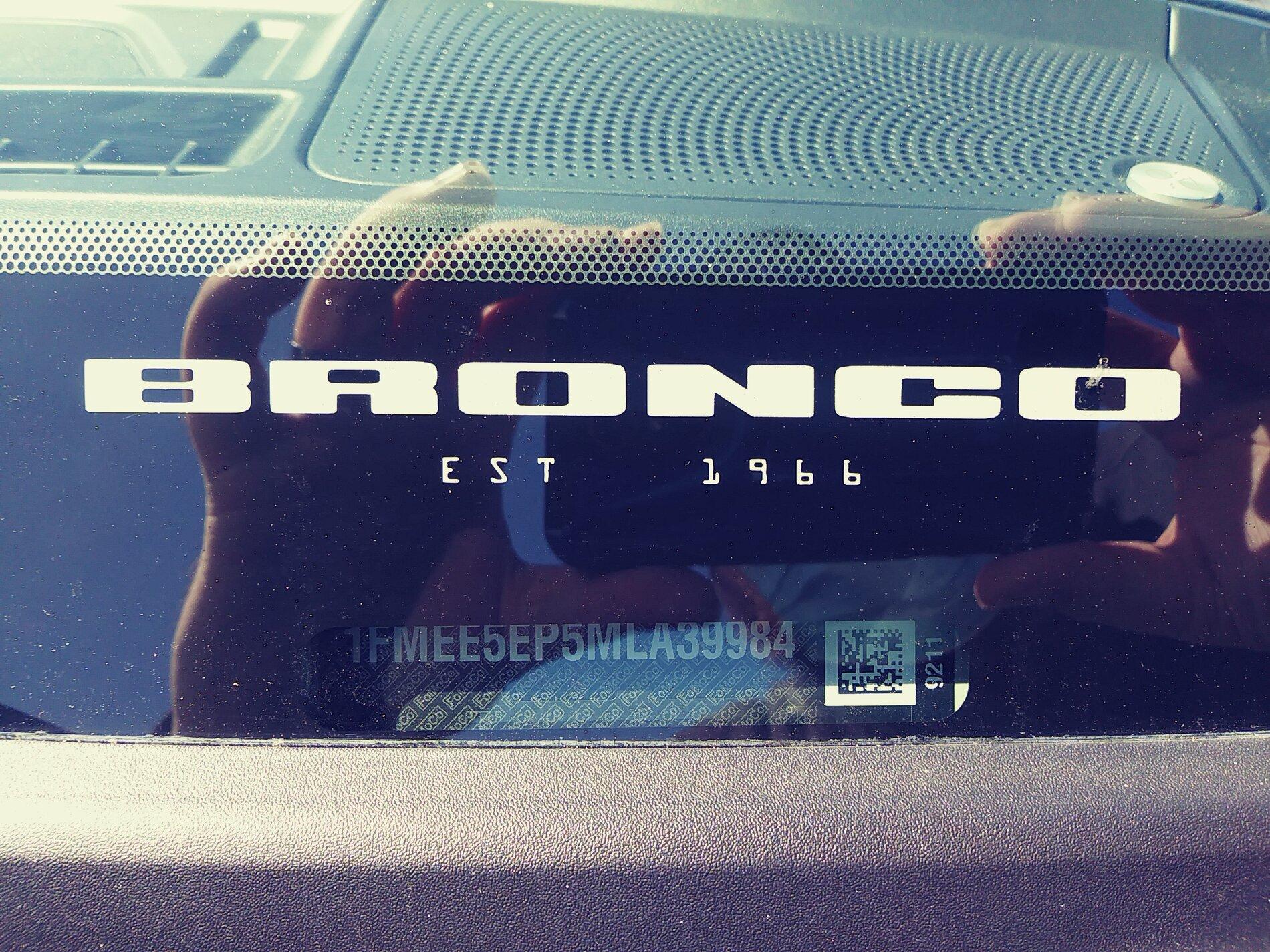 Ford Bronco Big & Tall ( 6’4" / 350 lb) review and pics of Bronco First Edition 4-Door 20210329_133236_Film1