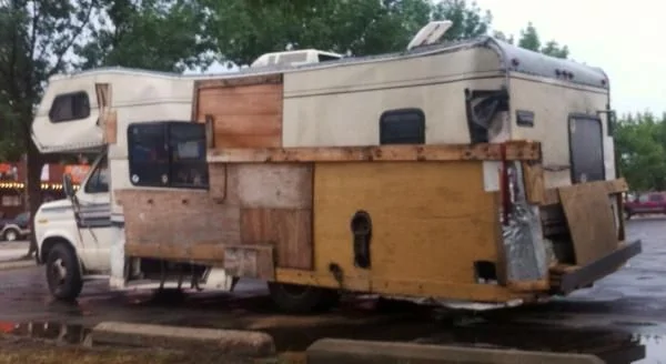 Ford Bronco Why Has This Vid Not Gone Viral? 5th wheel pulled backwards.... 14fc1ac064460996fb457ed57ab75c6a