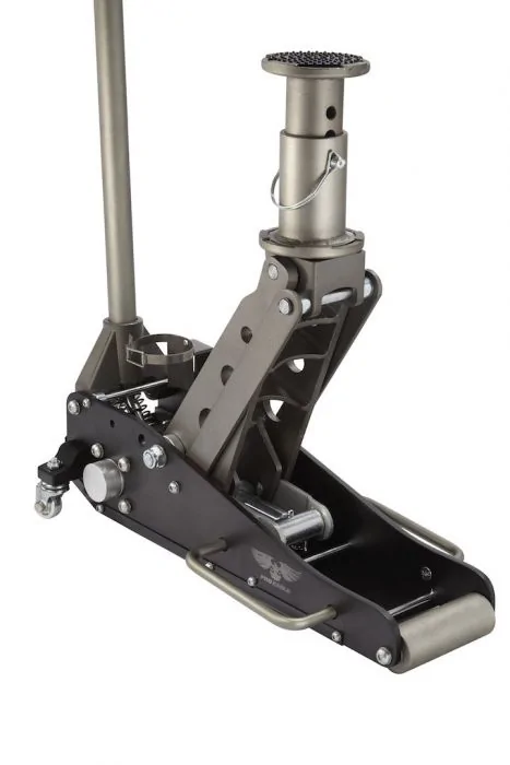 Ford Bronco pro eagle 2 ton floor jack, never used pro eagle 2 ton floor jack