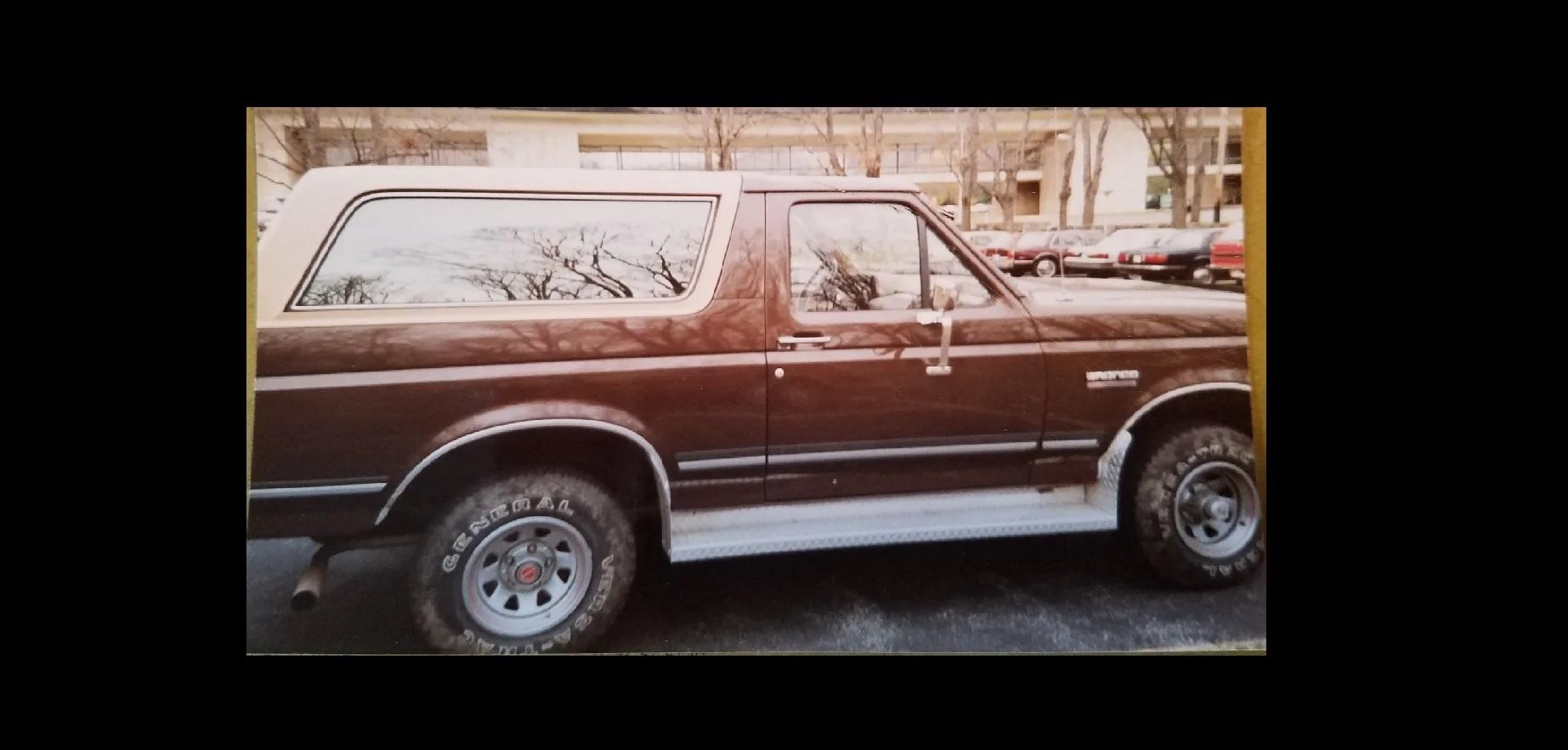 Ford Bronco Brown Color for 2022? BRONCOBLACK00000000000