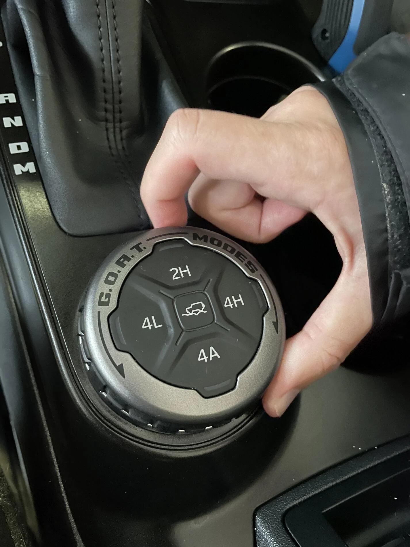 Ford Bronco Goat Mode Dial trim swappable? B8B15556-D479-407D-BCC8-C4712259251B