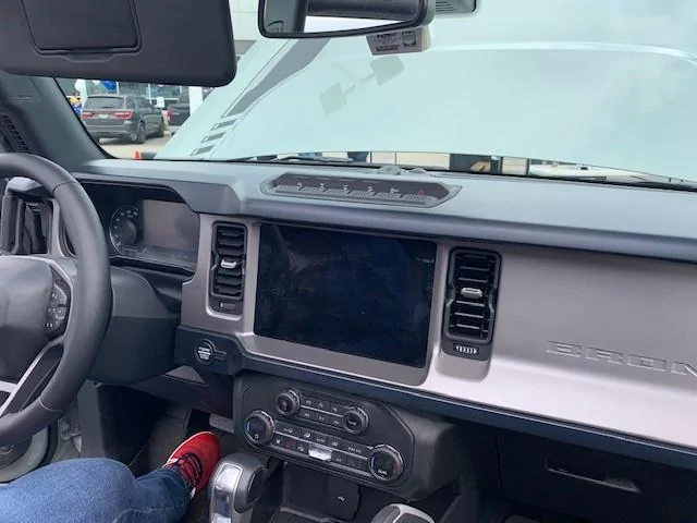 Ford Bronco Castrucci Ford Event (Cincinnati): First Edition & Badlands FE Int 12 inch screen