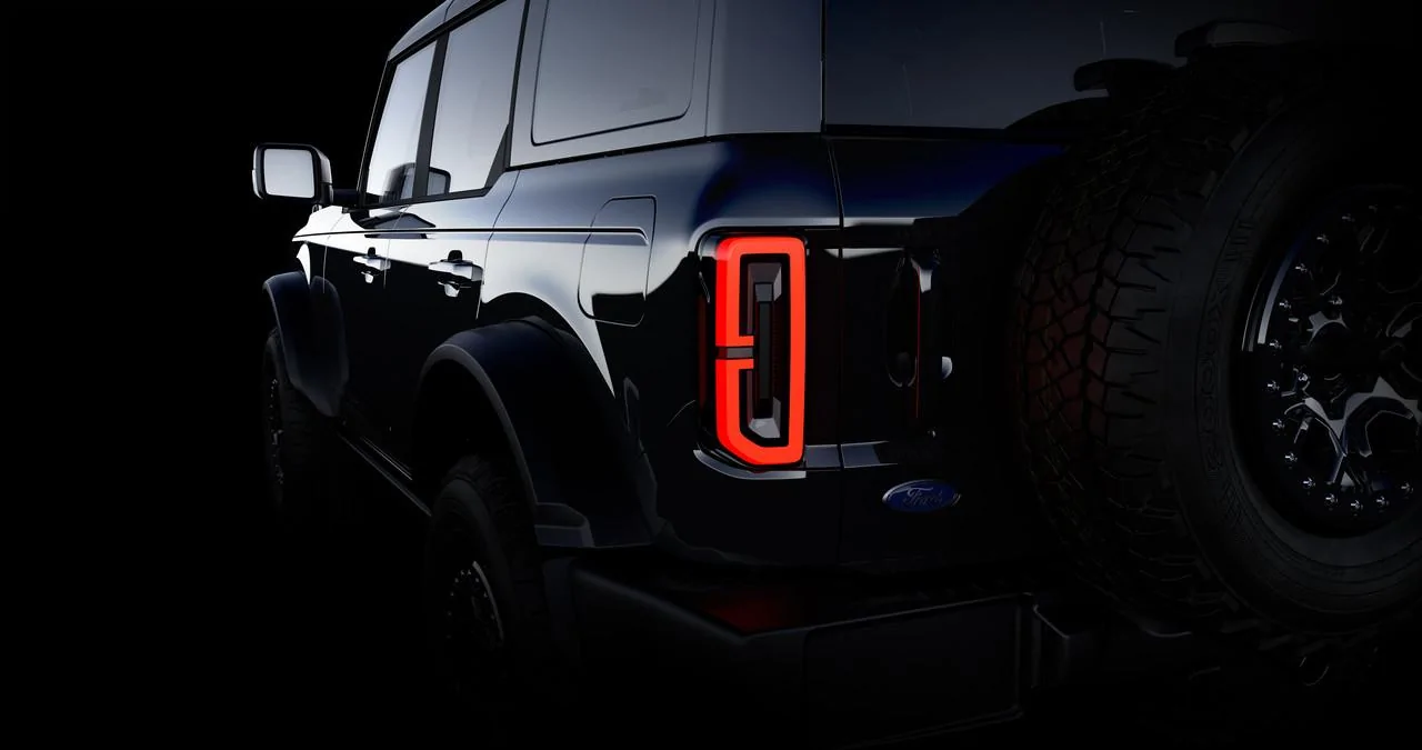 Ford Bronco Official 2021 Ford Bronco Info Thread: Specs, Wallpapers, Photos, Videos, Colors, Trims Ford-Bronco-CAD-Drawing-1