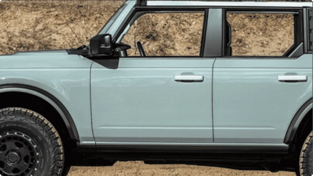 Ford Bronco Door Size: 2 door vs. 4 door 1594818950782