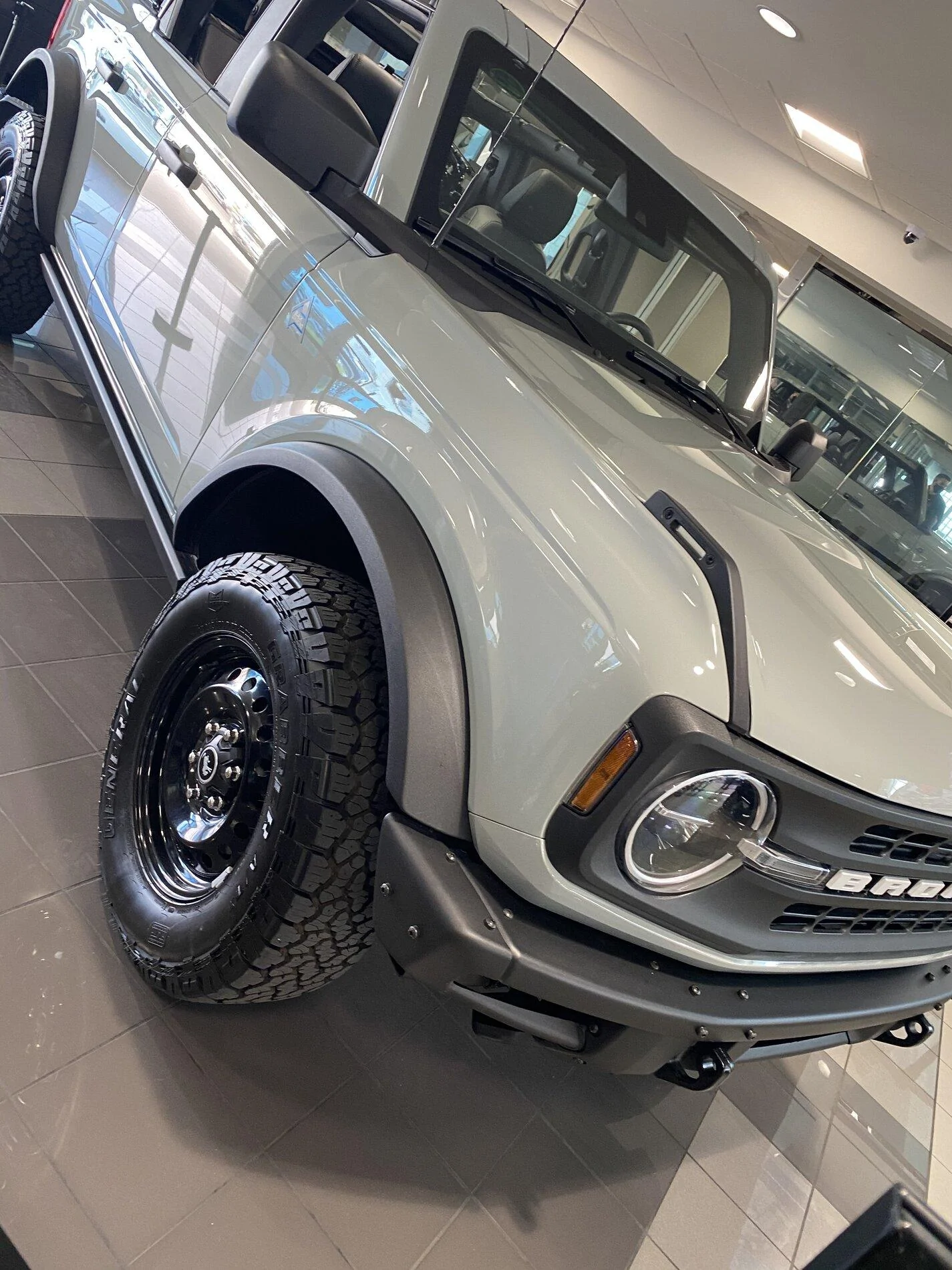 Ford Bronco Another Bronco video Fontana CA. CD333382-E757-4231-90C9-C0BA0424E94A