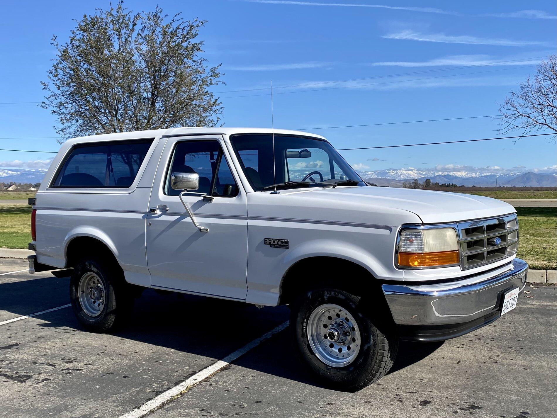 Ford Bronco 1996 Ford Bronco XL Bronco 2