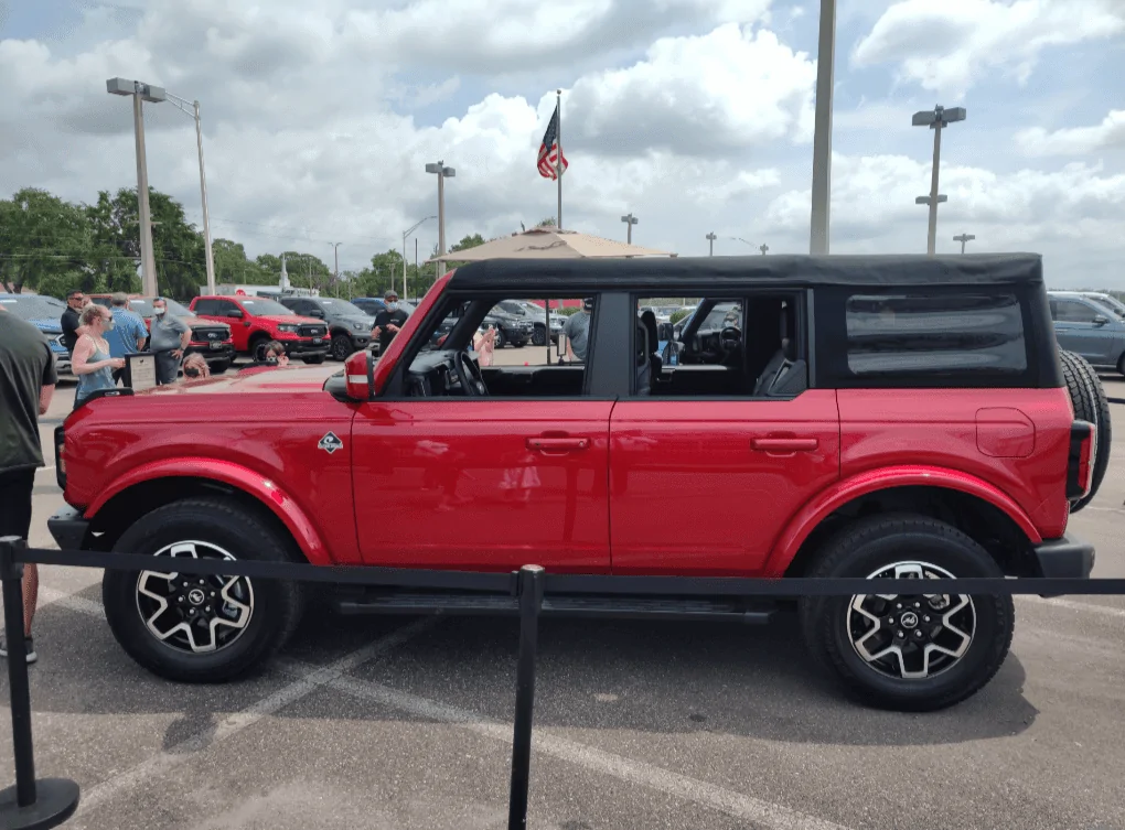 Ford Bronco Lakeland Ford Preview Screenshot_20210416-145756-935