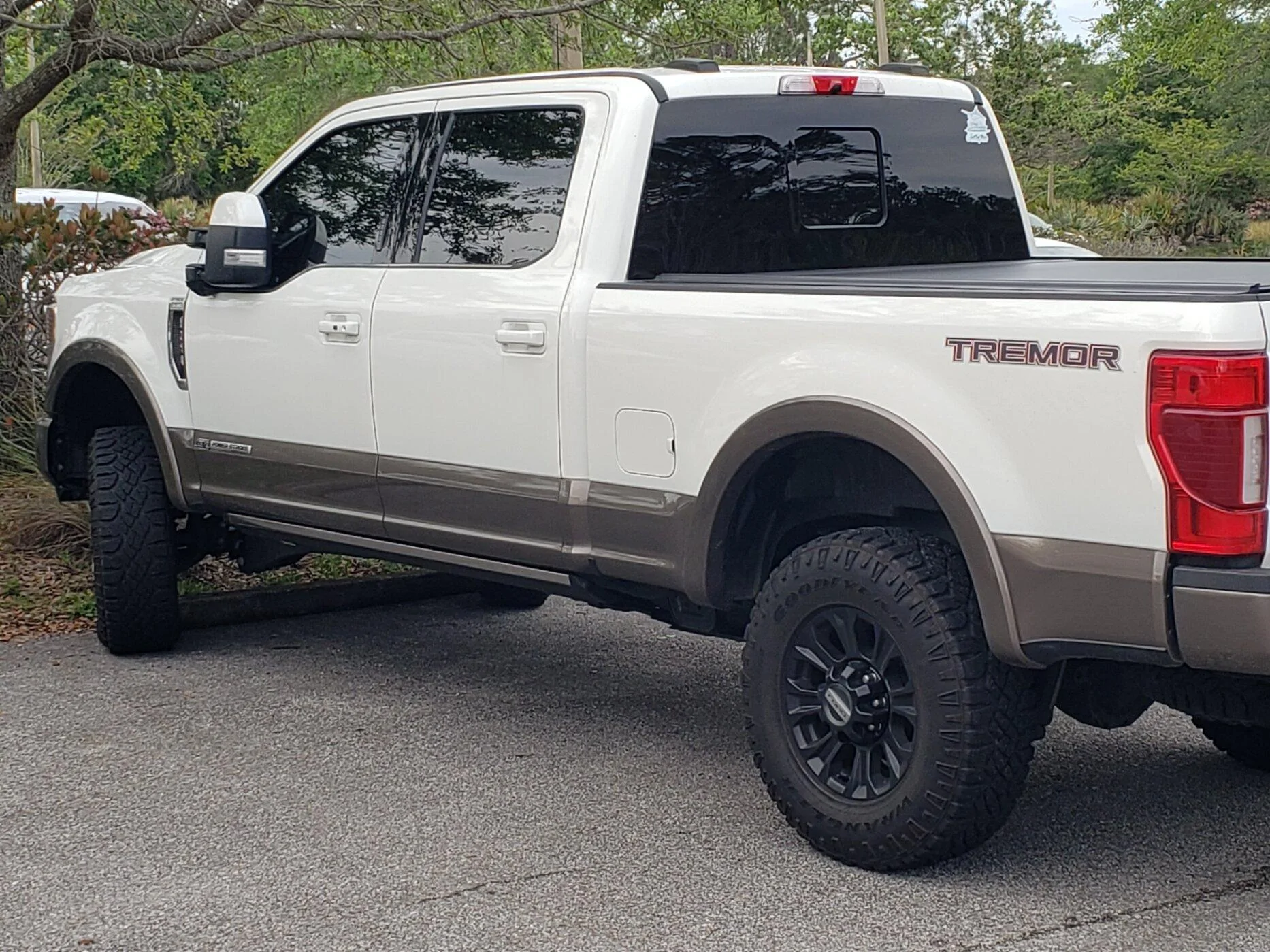 Ford Bronco Super Duty King Ranch Tremor LT Rear