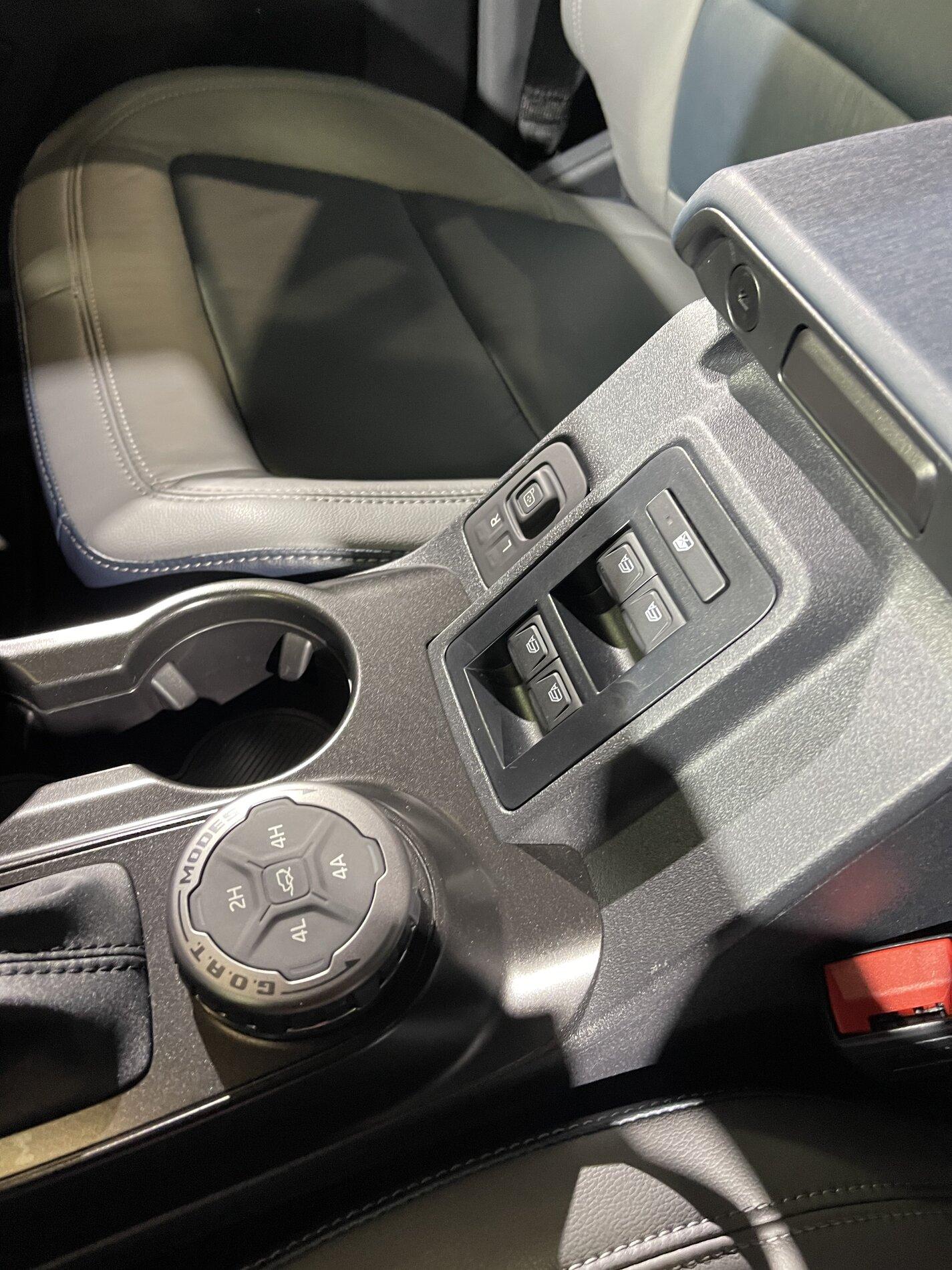 Ford Bronco Atlanta Auto Show (with pics) 828DA8DA-1FF5-4602-89BB-58C6EB2C179A