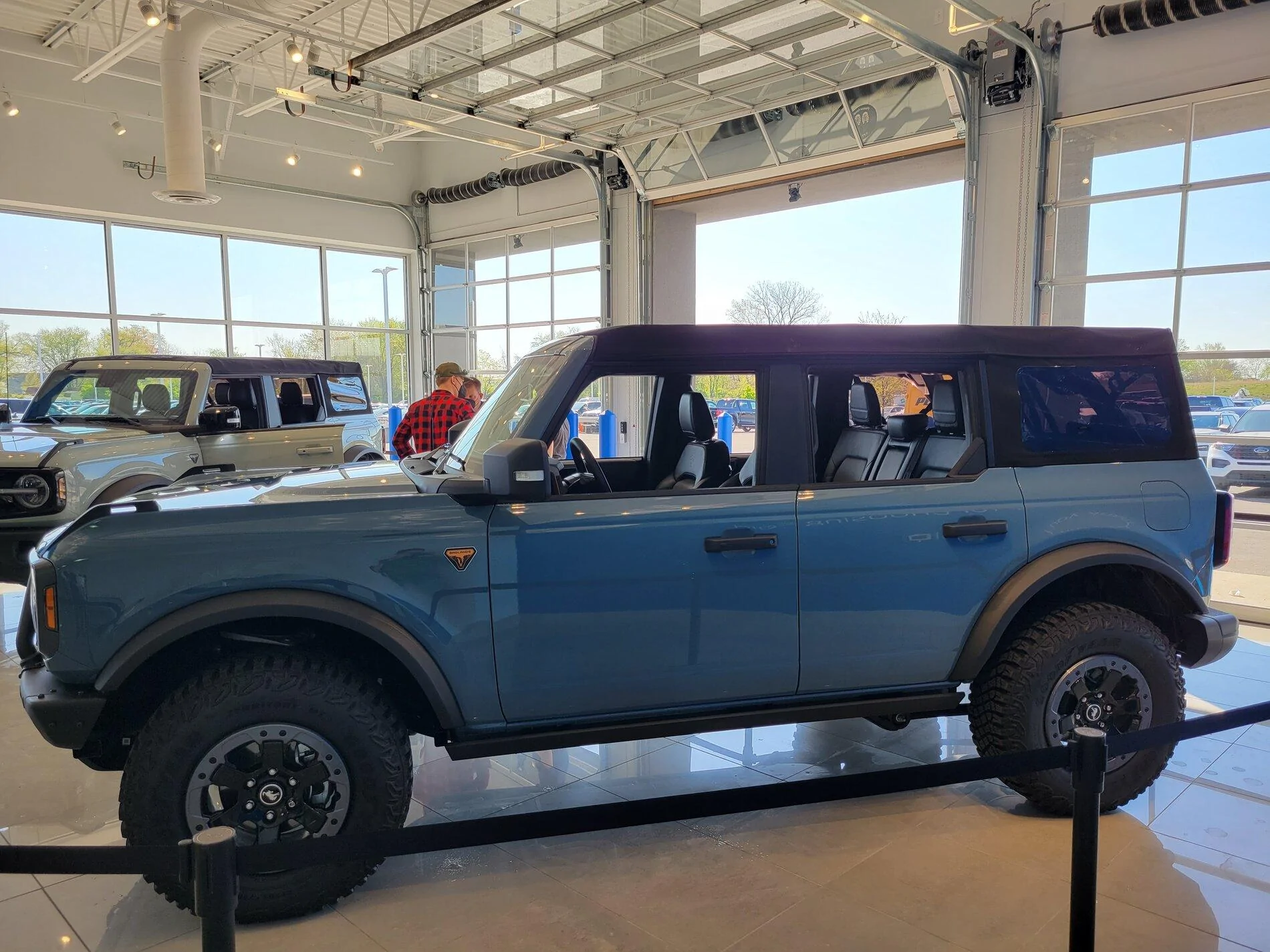Ford Bronco First Edition & Badlands: Plainfield, IN Bronco Event 20210419_095722