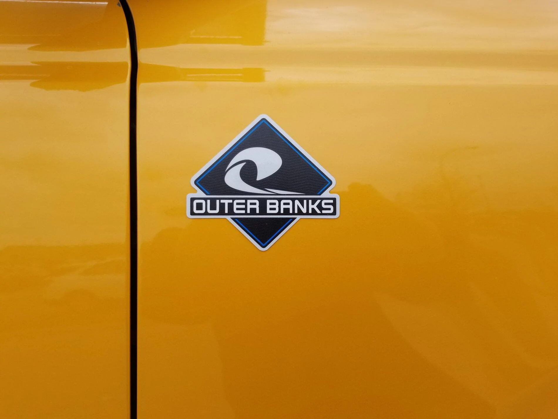 Ford Bronco 4DR Cyber Orange Outer Banks Displayed at MAP 20210422_144658