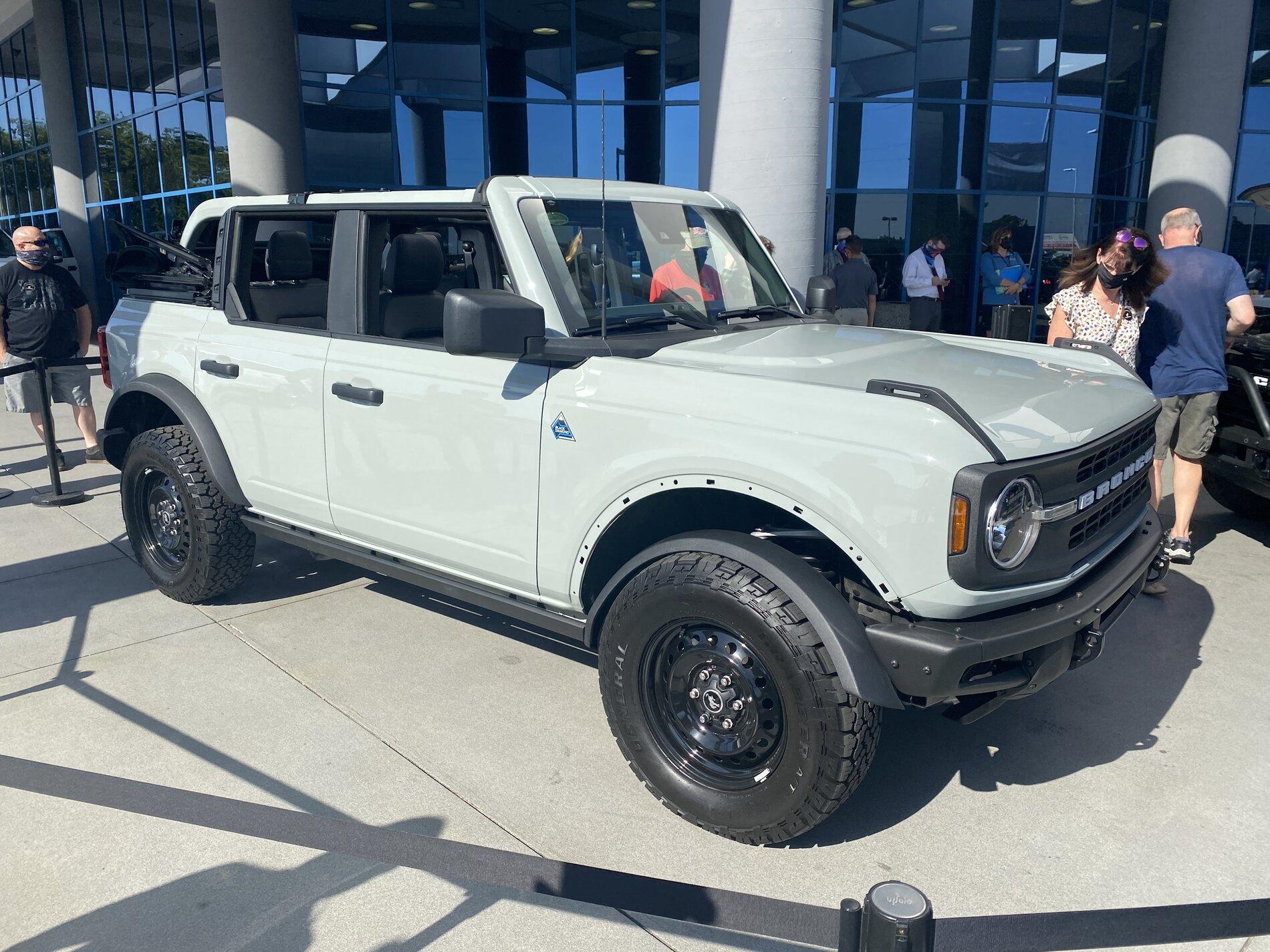 Ford Bronco VISIBILITY SUCKS 43DB5C26-6C21-41BC-A8F2-F173741E495F