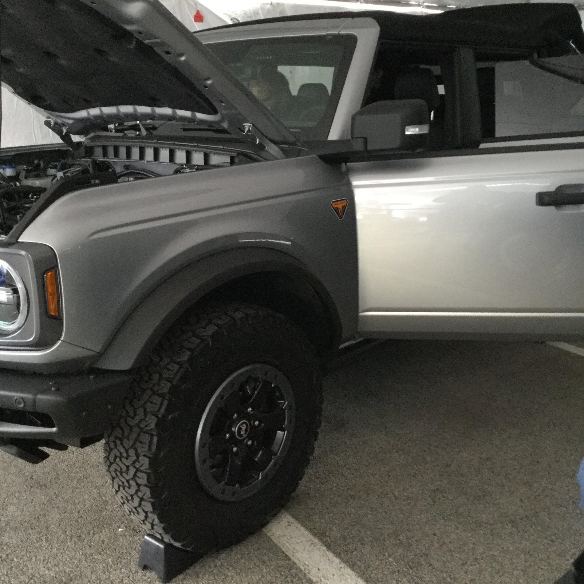 Ford Bronco Badlands 33" vs Sasquatch Stance Shots + Suspension Parts Numbers IMG_0653.JPG