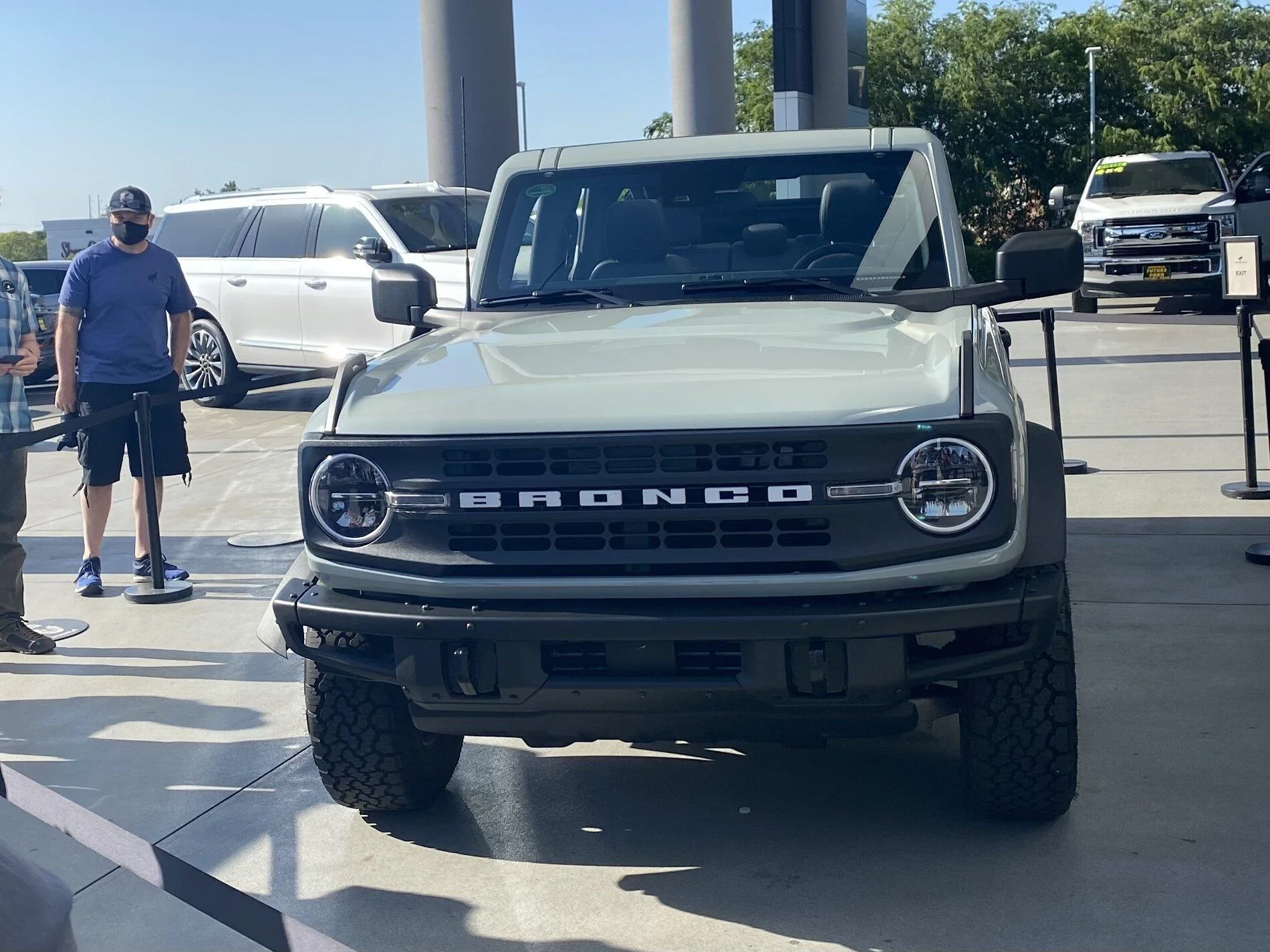 Ford Bronco Pictures from Future Ford Yesterday 3047AA75-90A9-4A7D-9201-A7DC2CFAB011