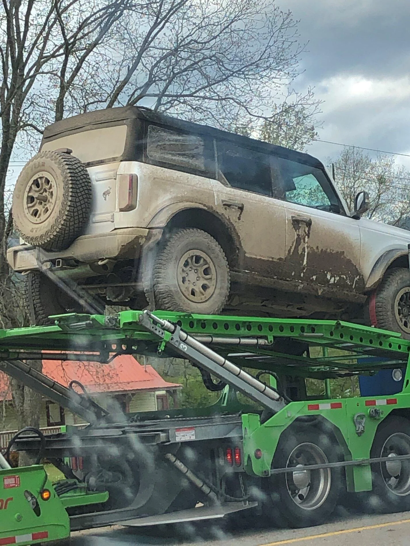 Ford Bronco How dirty do Broncos get? 3