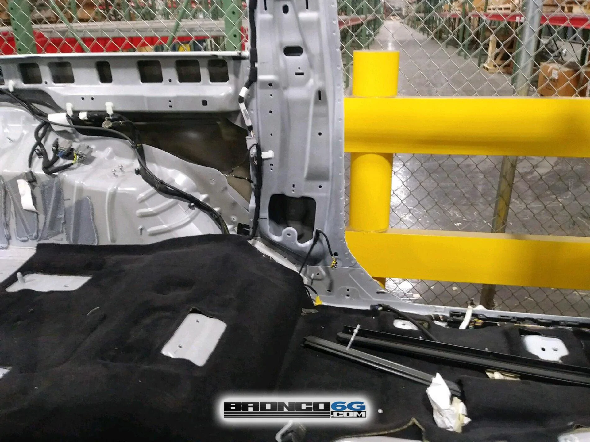 Ford Bronco Remove those back seats! 2021 Bronco parts wiring 6