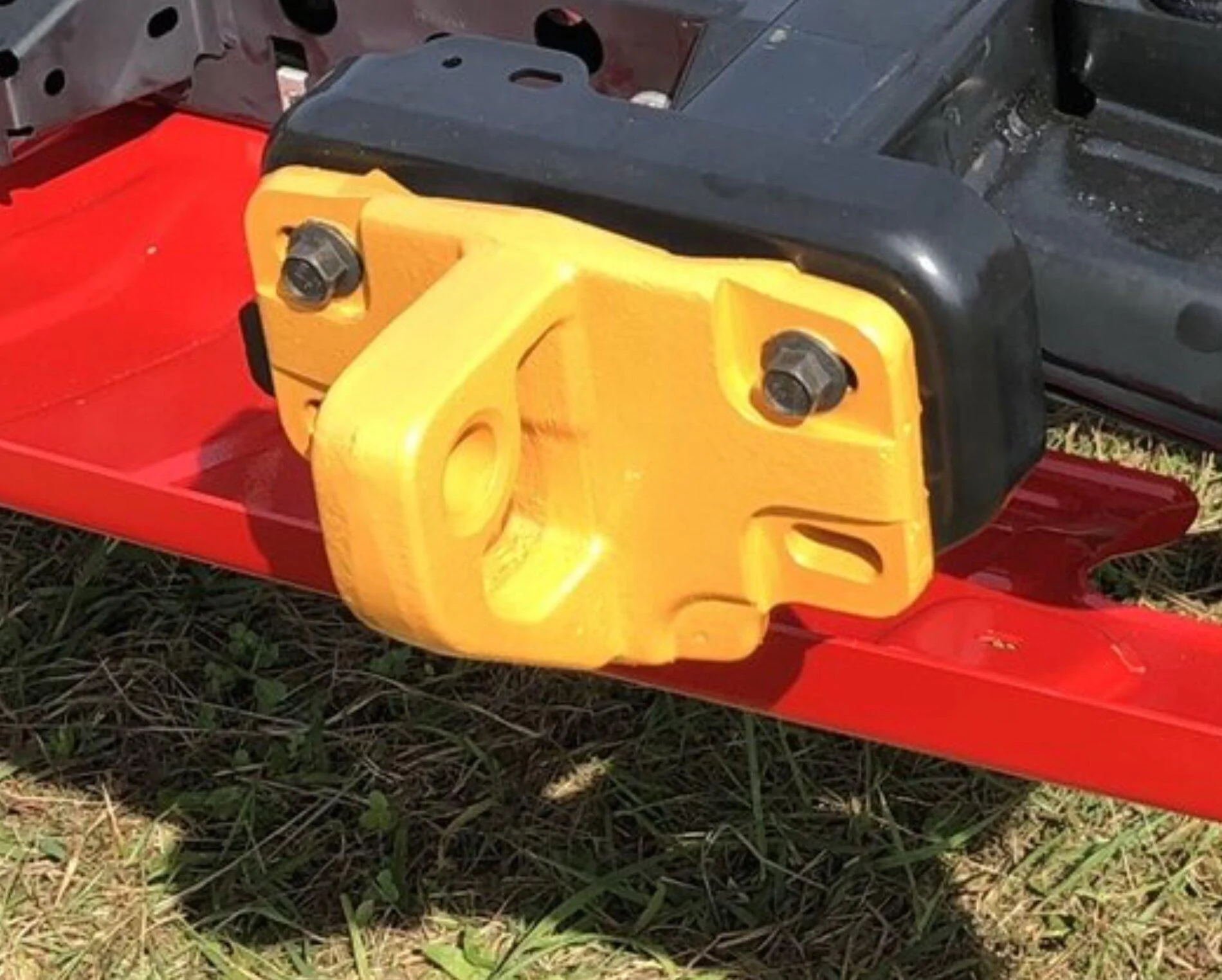 Ford Bronco Tow Shackle size. Screen Shot 2021-04-26 at 19.04.13