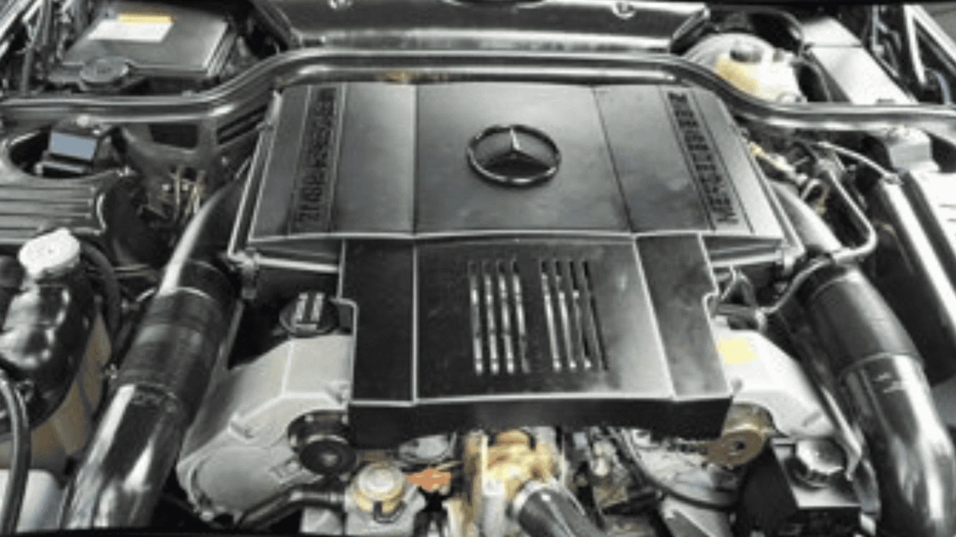 Ford Bronco Engine Cover? C0B8EECB-E61F-43D4-87CA-0B8007CDC6CD