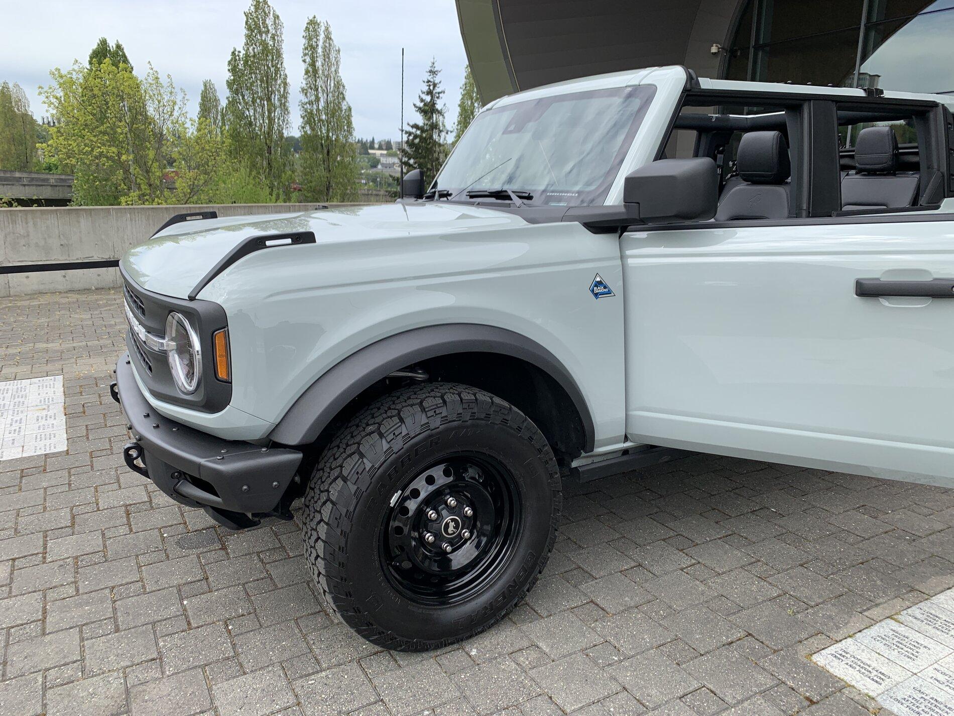Ford Bronco Tacoma WA preview event F87E6941-59E8-4701-8DB5-E3BE6F37FFC5