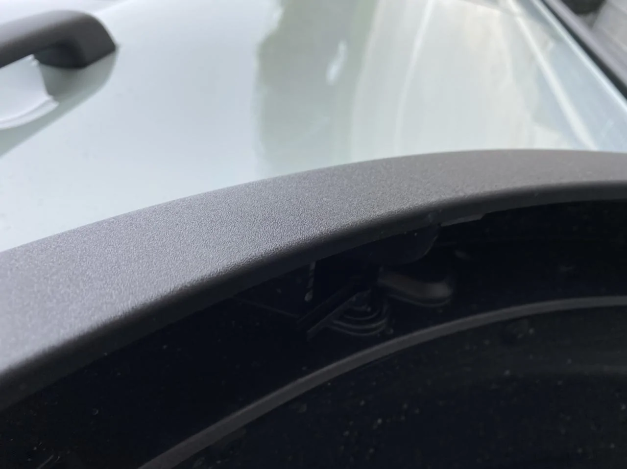Ford Bronco Fender flare problem - too easy to remove / be stolen ? 05AC2FC9-74B1-42A5-AFE8-D8AD7D5E6DF8