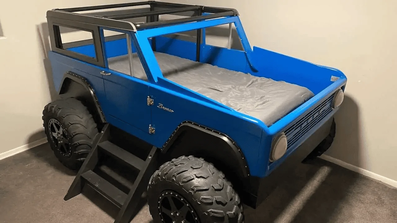Ford Bronco Bronco Bed? 1619908205281