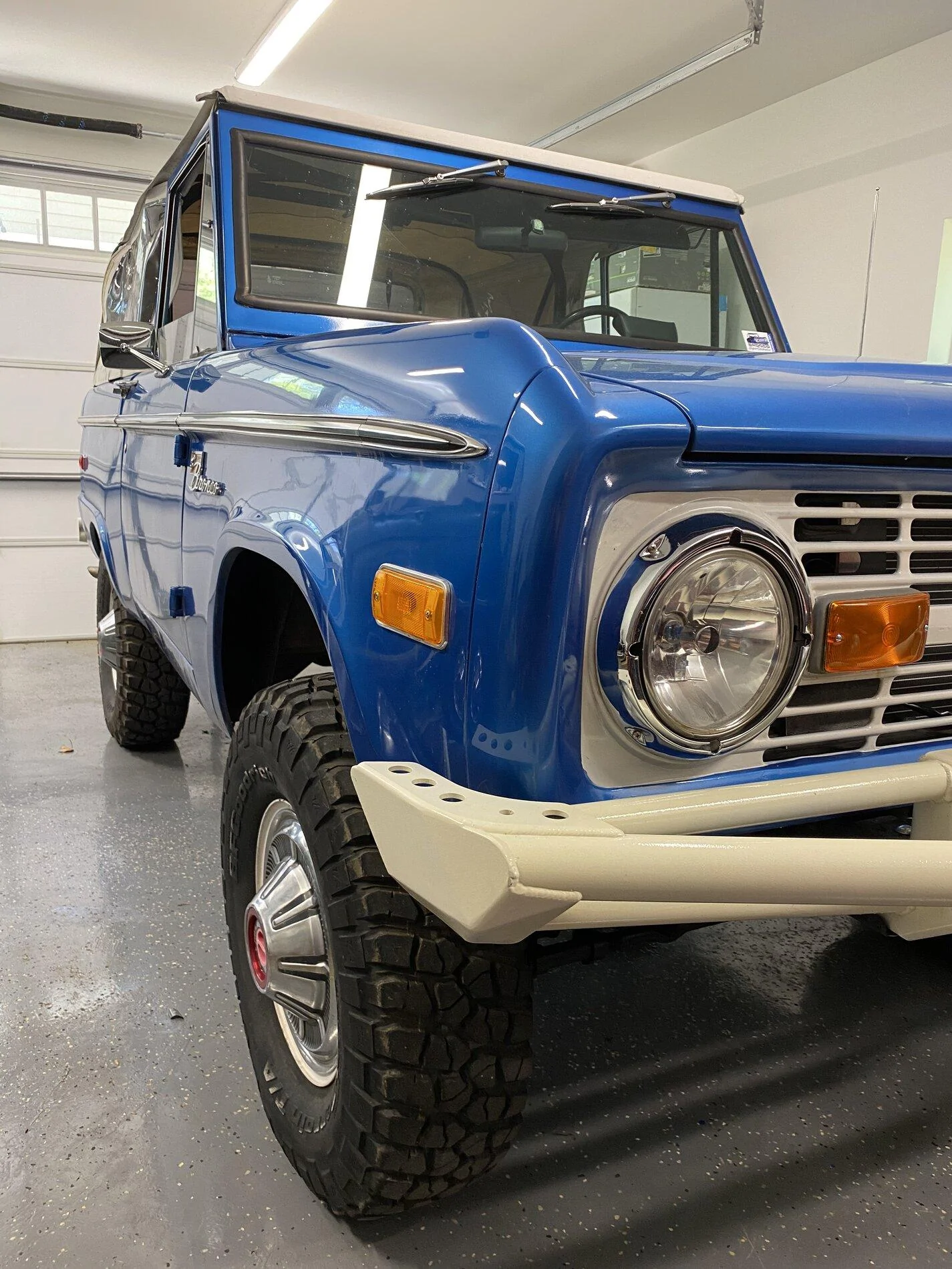 Ford Bronco 1974 Bronco Explorer 0247A32F-A739-44B9-92C3-B680FA926130