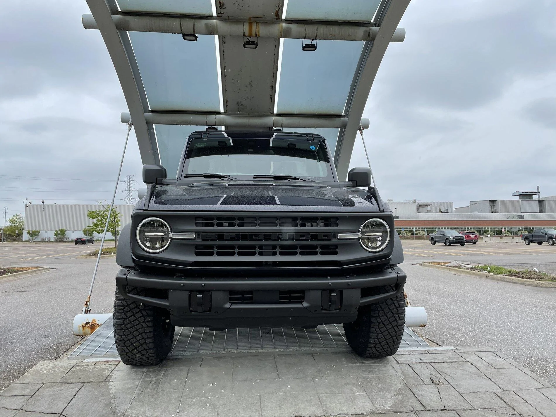 Ford Bronco SPOTTED: Antimatter Blue Base Sasquatch 4 Door at MAP today 11B23628-60D8-4776-93F2-CA99EFB5D9A2