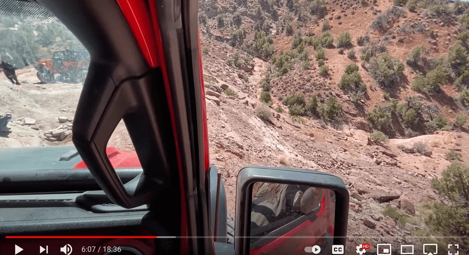Ford Bronco Final answer for rock crawling? 4 door! 1620597273940