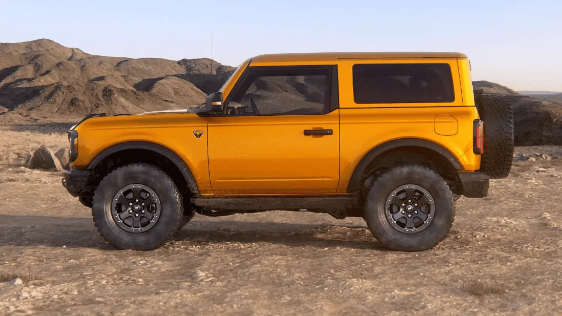 bronco-2dr-side.webp