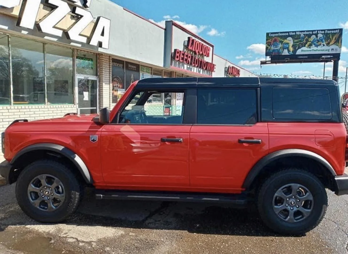 Ford Bronco First wild sighting: Painted Black Mod Top on 2021 Bronco 2021 Bronco painted black top 1
