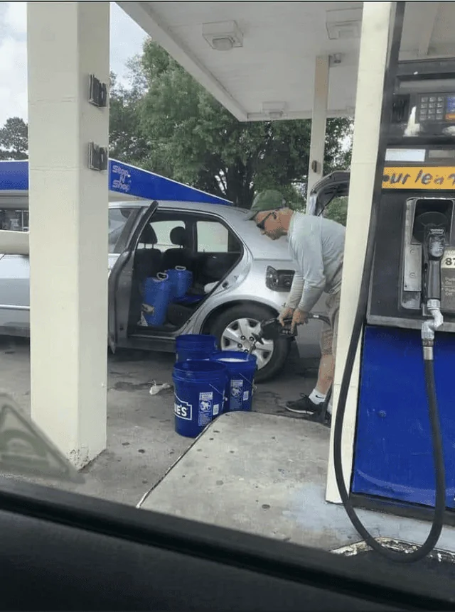 Ford Bronco The gas shortage. 1620847872584