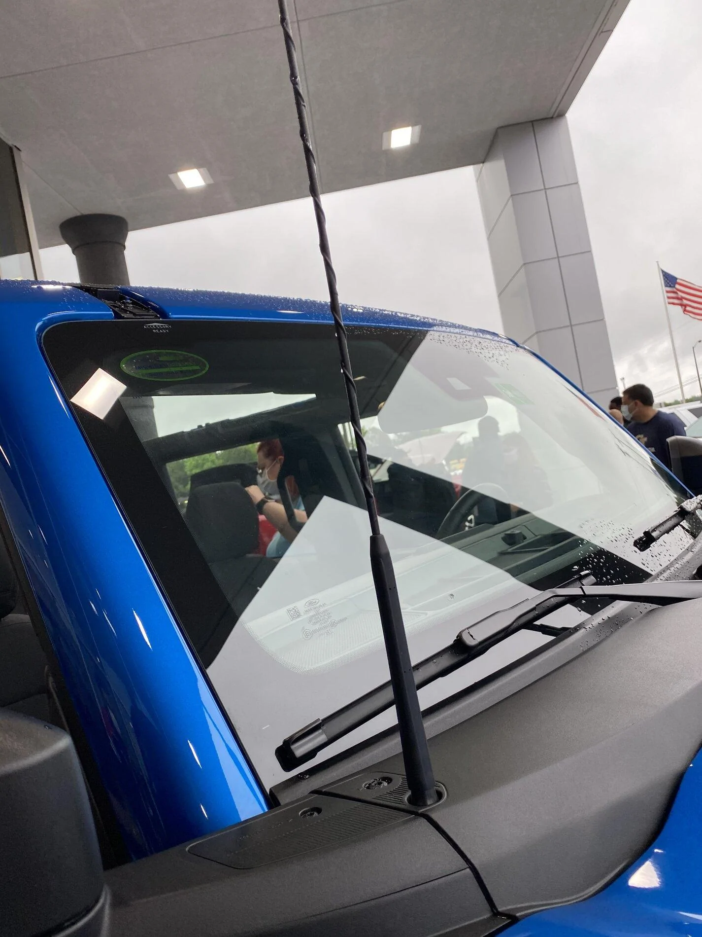 Ford Bronco Antenna is Removable! AB309298-5AD3-4DA2-B129-0487C2A12763